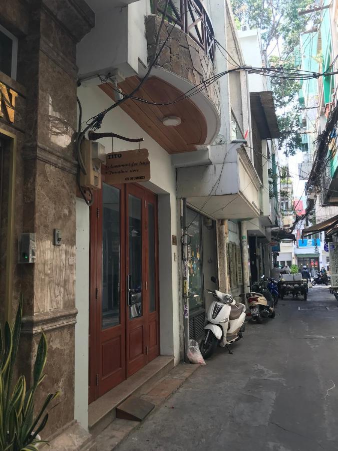 Homestay Tito Хошимин Экстерьер фото